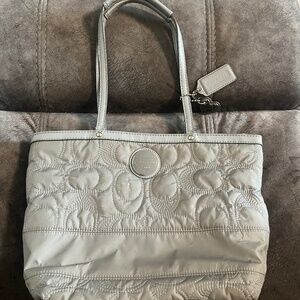 Coach quilted nylon monogram bag - F17668